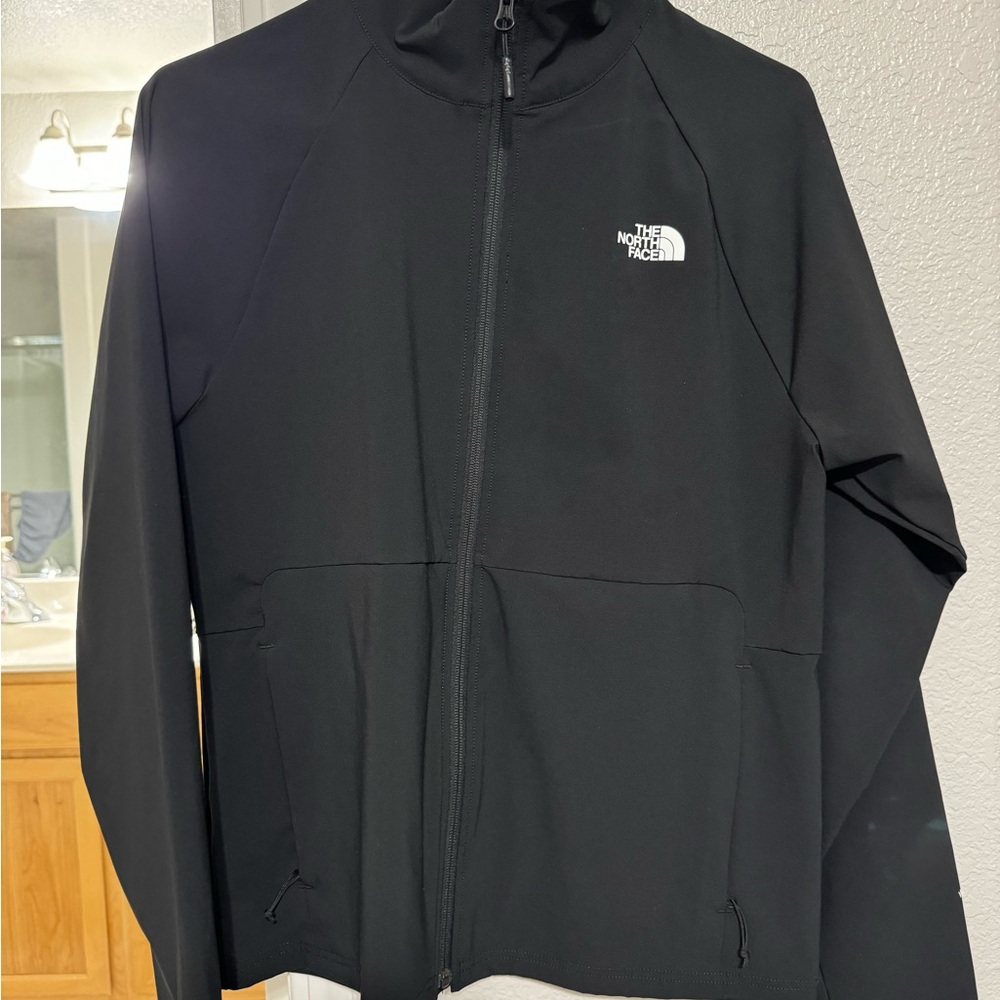 Large Women’s The North Face jacket